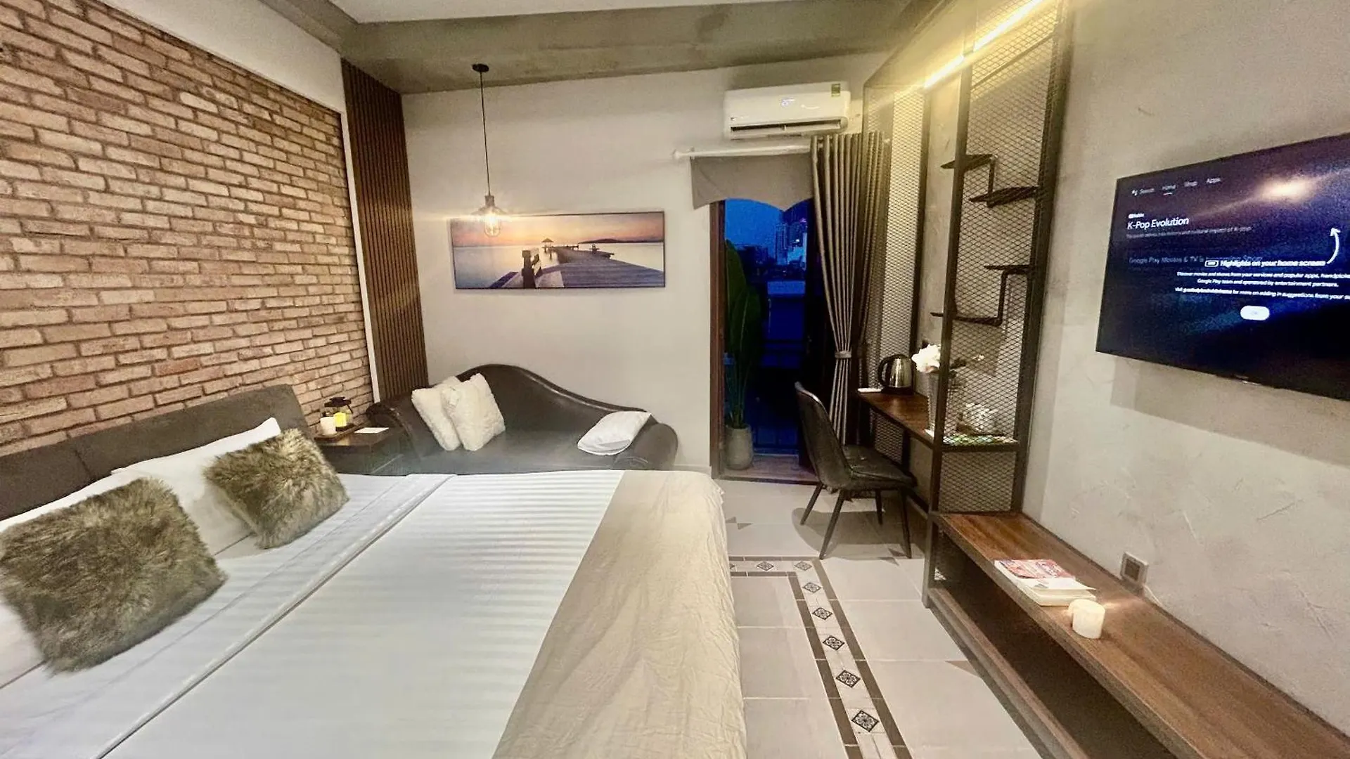 Tago Boutique - Free Airport Pick Up Hotel Ho Chi Minh City
